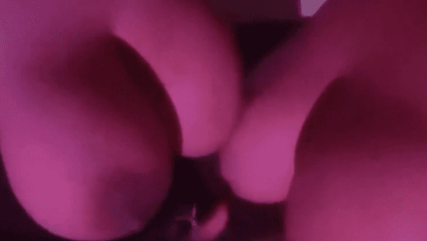 اخوات ليز سحاقيات