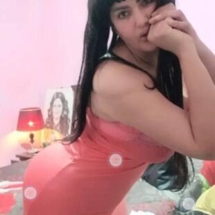سكس سما المصري تعرض طيزها وبزازها الملبن بفستان احمر