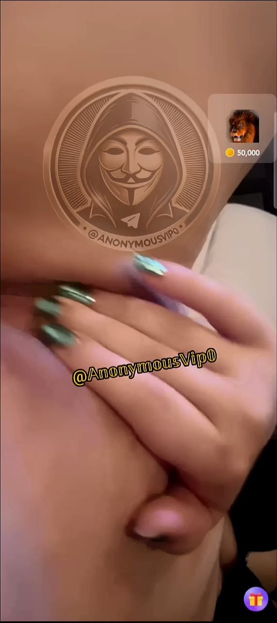 هدية العيد انجي خوري بليز فوته