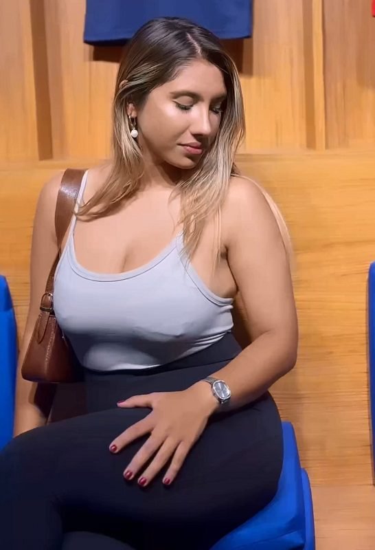 فيديو اليف كارا ارسلان بزاز وطياز ساخنة