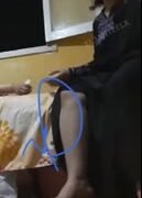 شاب ديوث يتجسس علي امه وخالته وهما بيقلعه شاب ديوث يتجسس علي امه وخالته وهما بيقلعه