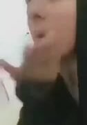 الواد يزنق زميلته المحجبه في الشغل يقفش في بزازها وهي تم… الواد يزنق زميلته المحجبه في الشغل يقفش في بزازها وهي تم…
